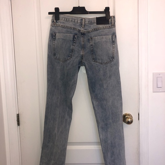 One Teaspoon Ripped Jeans - Picture 2 of 4